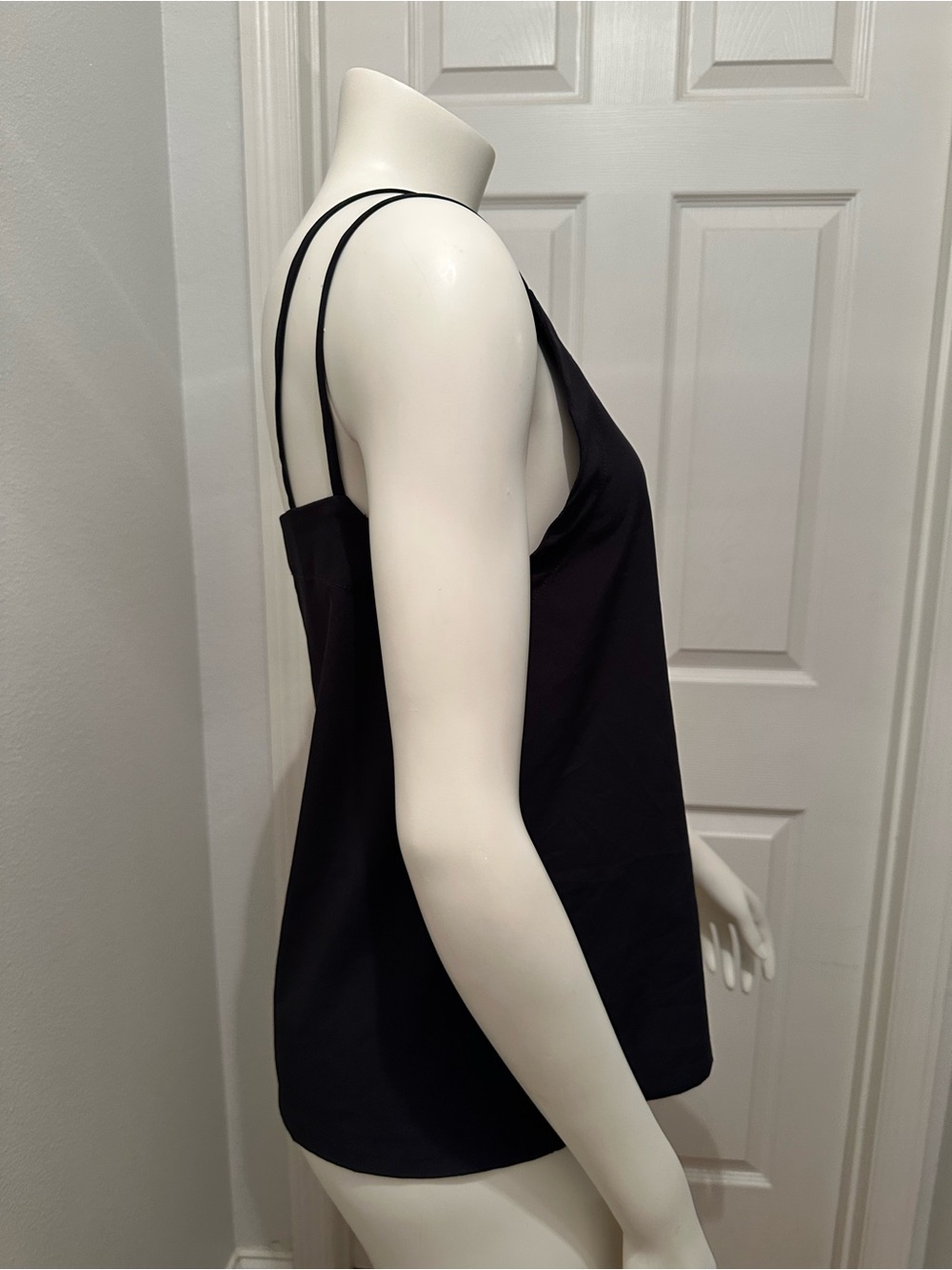 Heidi Houston Women's Black Double-Strap V-Neck Camisole small - Picture 3 of 8